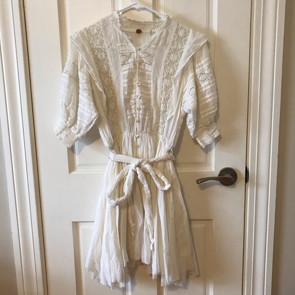 *SOLD* FP One Sydney Mini Dress in Ivory - Picture 4 of 8